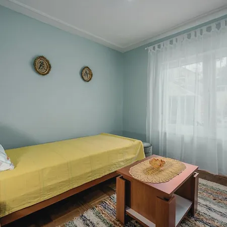 דירה Crveni - A Three Bedroom With A Stunning Sea View *